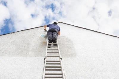 Peinture extérieure à Plounévézel — façades et ravalement